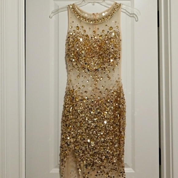 Custom evening dress - Picture 4 of 6